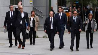 Forn, Romeva, Rull, Turull, Bassa, Mundó i Borràs arribant al Tribunal Suprem