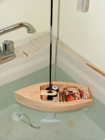 Kayak buid diy: Most Used Footy rc sailboat plans