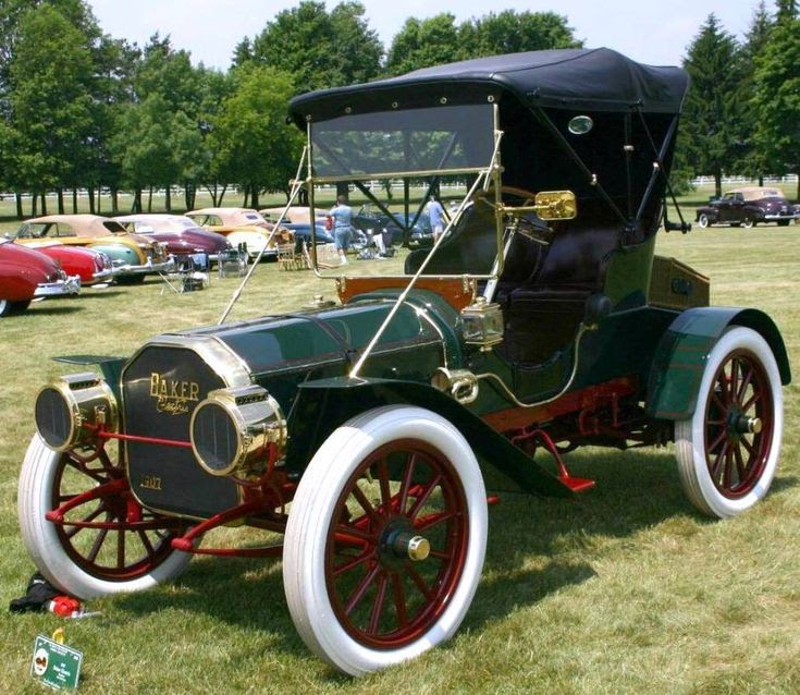 Picture of a Baker Electric car.