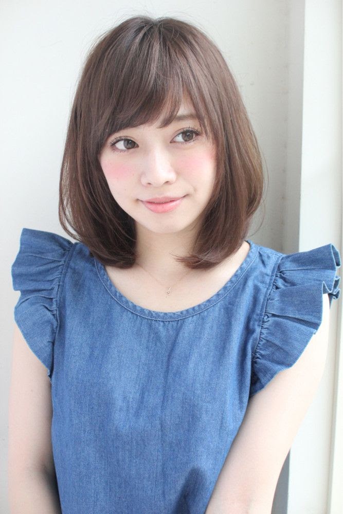 ストレート ヘア ミディアム ストレート 芸能人 の最高のコレクション 人気 髪型