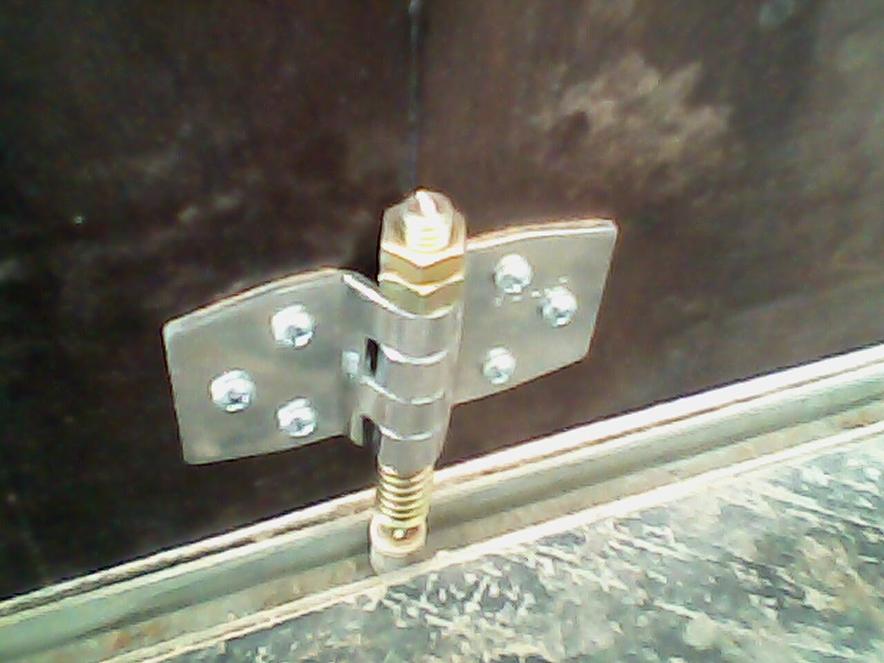 Ide Rel  Pintu  Geser  Solid Rel  Pintu 