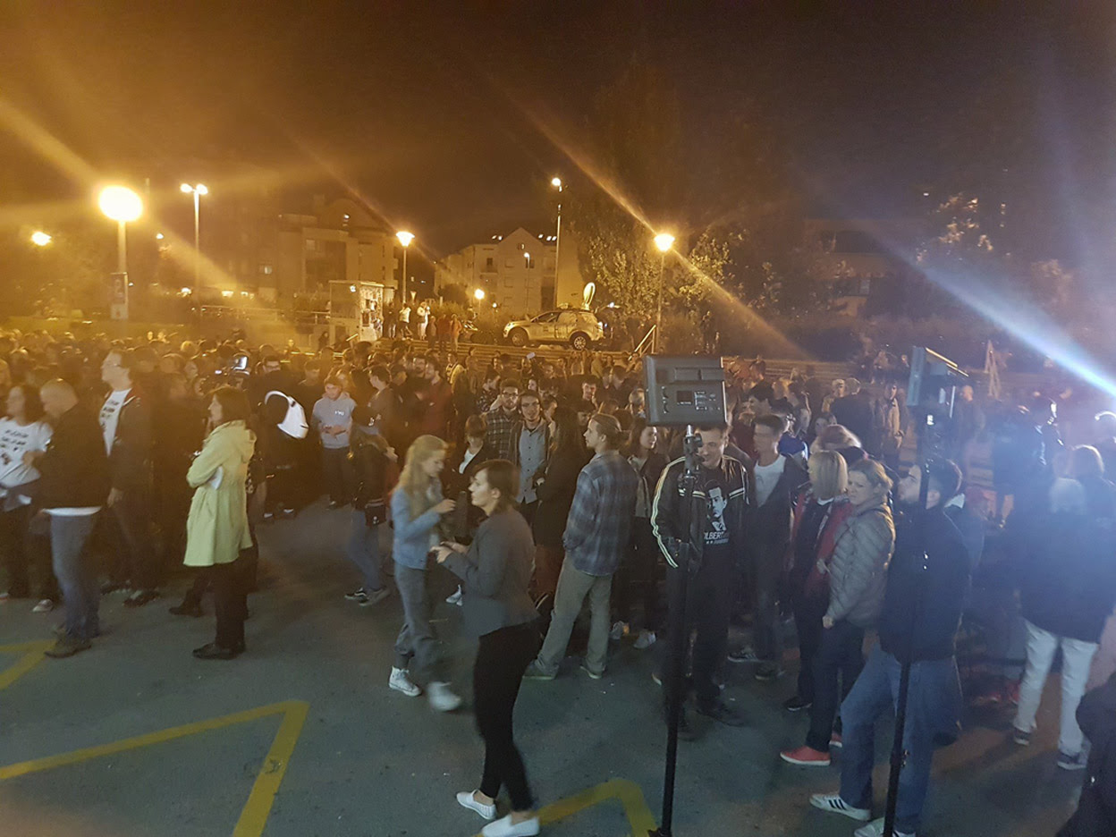 Student plenum outside Faculty building Zagreb Croatia 21 September 2016 Photo: Jurica Galoic/Pixsell