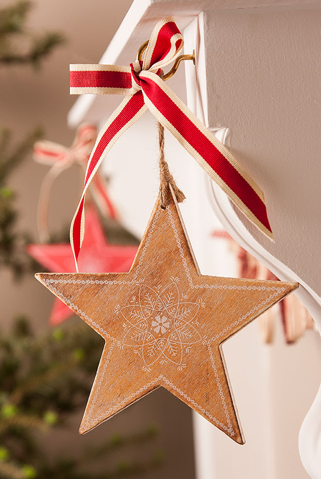 One of the more beautiful decorations used at christmas is the en.wikipedia.org/wiki/moravian_star was hanging over the cashiers desk in the brother's house. Top 40 Christmas Star Decorations Ideas Christmas Celebration All About Christmas