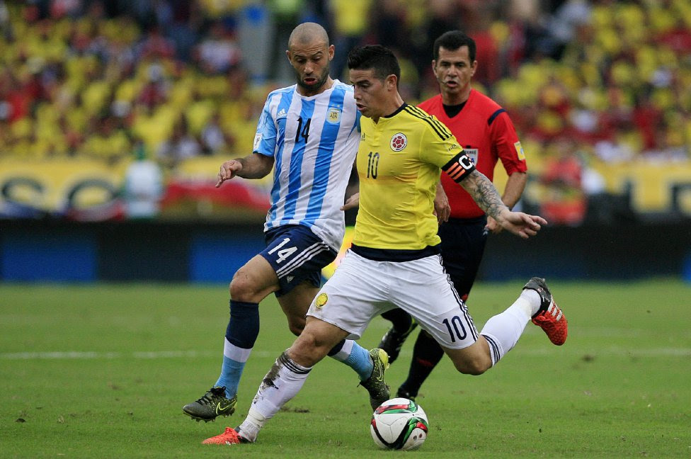 But messi drifts inside, and drops deep more to. Colombia Vs Argentina Colombia Vs Argentina En Imagenes As Colombia