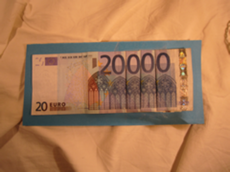 Alle gutscheine haben themenbezogene bilder. 20 000 Eur Schein Geldgeschenke Verpacken Witzige Ideen Zum Verpacken Von Geldgeschenken Geldgeschenke Basteln De