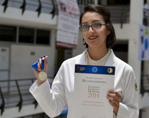 Cursos de alta especialidad en medicina. Egresada De La Buap Obtiene Reconocimiento A La Excelencia Por El Instituto Cientifico Pfizer Y La Amfem Lado B