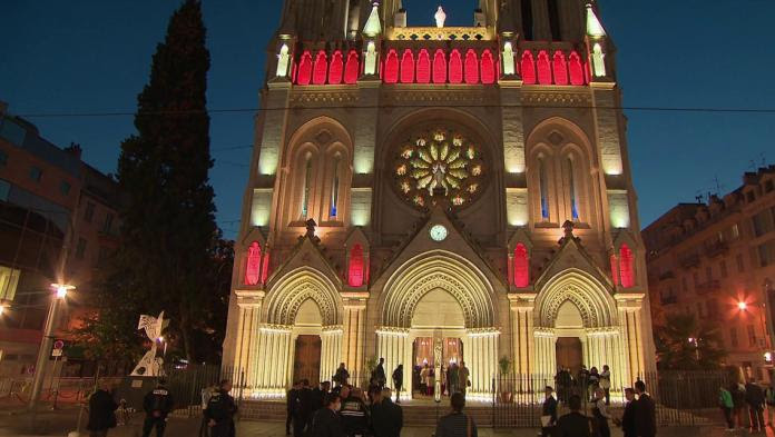 Attentat de Notre-Dame de Nice : un an après, la ville rend hommage aux victimes