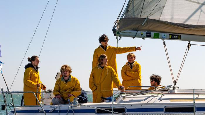 Le groupe de rock The Big Idea sort un album enregistré en mer, entre La Rochelle et la Guadeloupe