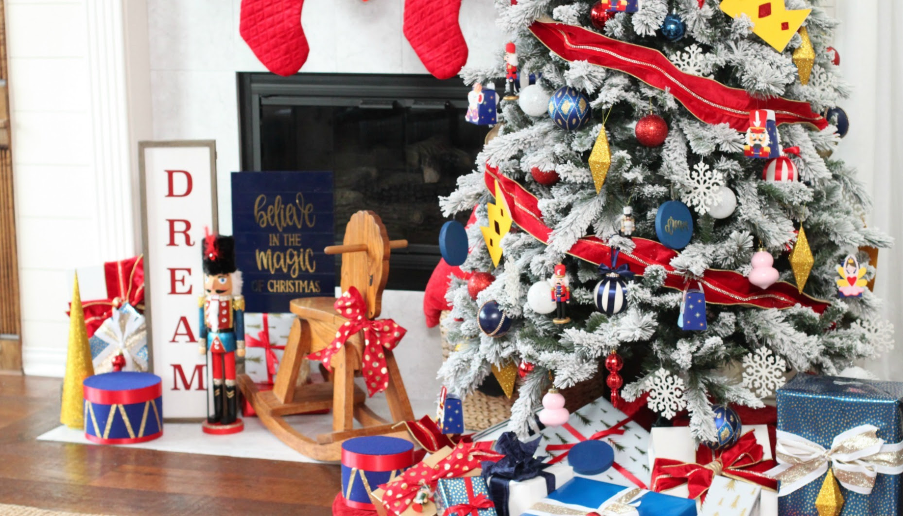 Nutcrackers may be an addition to the ballet was debuted in 1892 in st. Nutcracker Themed Christmas Tree And Mantel Fun365