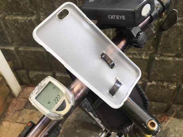 スマホ ホルダー 自転車 安い