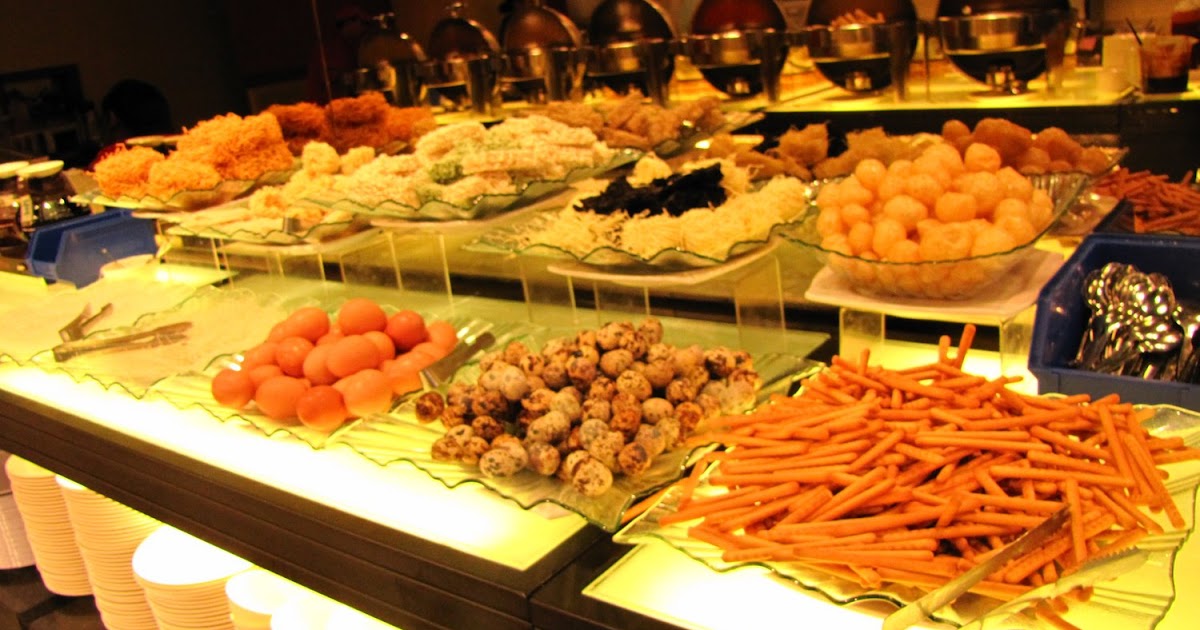Shah Alam Seafood Restaurant Halal - Author on a