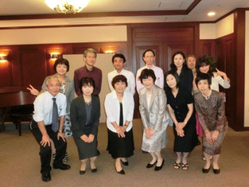 最高かつ最も包括的な50 歳 同窓会 ファッション 人気のファッション画像