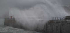 France, Saint-Malo - 2023-08-05. On Saturday 5 August 2023, Meteo France placed the Ille-et-Vilaine departement under a vigilance orange vague-submersion (orange wave-submergence watch) due to the combined effect of the low-pressure system Antoni causing gusts of over 100 km/h and a tidal coefficient of 98. Photo taken in Saint-Malo, where many onlookers came to admire the raging English Channel. Photo by Estelle Ruiz/Hans Lucas.
France, Saint-Malo - 2023-08-05. Le samedi 5 aout 2023, Meteo France a place le departement de l Ille-et-Vilaine en vigilance orange vague-submersion en raison de l effet conjugue de la depression Antoni provoquant des rafales de plus de 100 km/h et d un coefficient de maree de 98. Photo prise a Saint-Malo, ou de nombreux badauds sont venus admirer la Manche dechainee. Photo d Estelle Ruiz/Hans Lucas. (Photo by Estelle Ruiz / Hans Lucas / Hans Lucas via AFP)