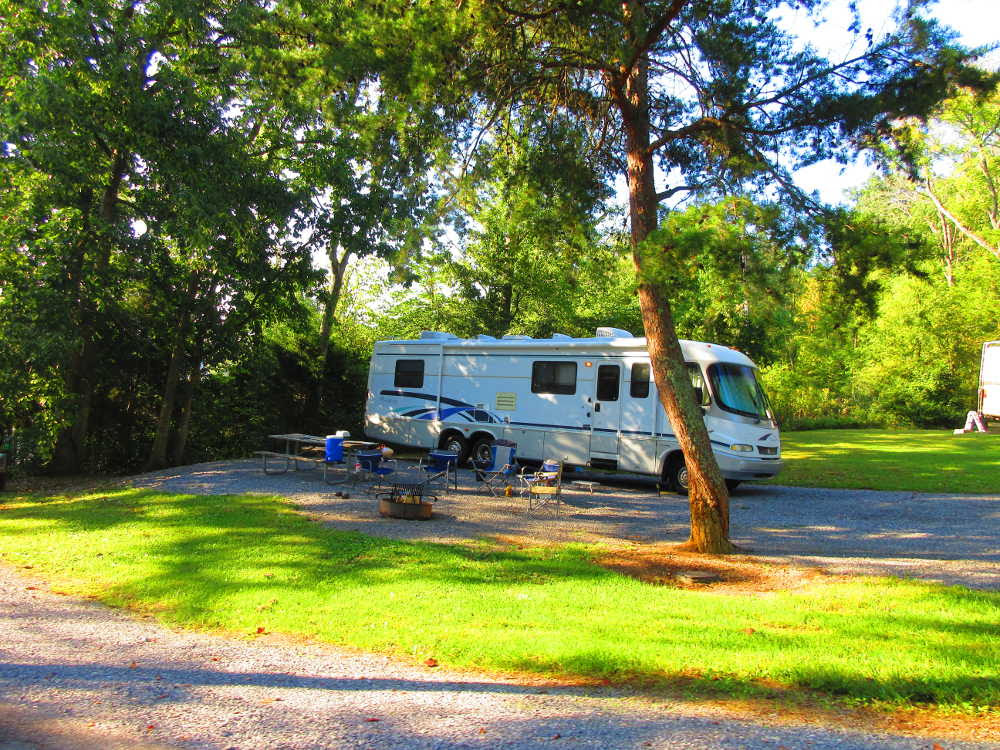 Cabins also have televisions and a pay phone can be found close by. Cedars Of Lebanon State Park Percy Priest Lake
