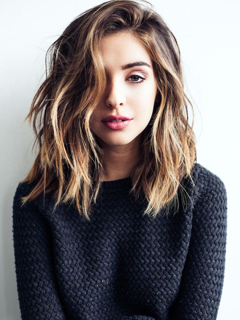 You can find beautiful medium haircuts with layers, bob hairstyles, medium hair with curls, and gorgeous shoulder length hair looks in all our posts! 25 Cute Medium Length Hairstyles To Glam Up Your Look Haircuts Hairstyles 2021