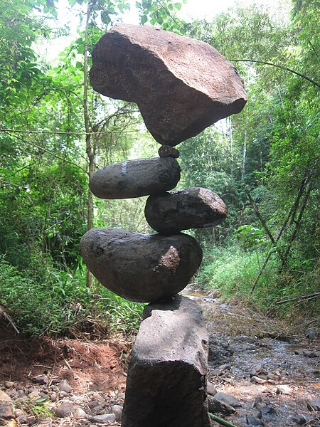 File:Rock balancing (Counter Balance).jpg