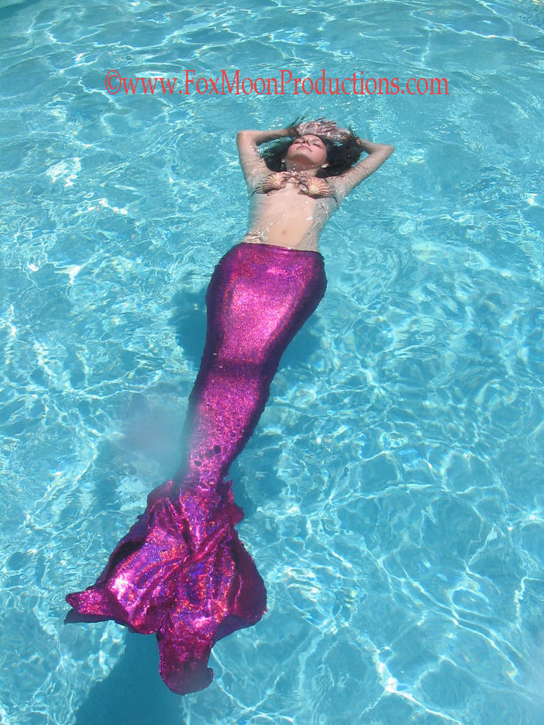 Ohio State Football: Mermaid Real Pictures