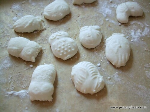 Kuih Kapit Kelantan - Contoh Anna