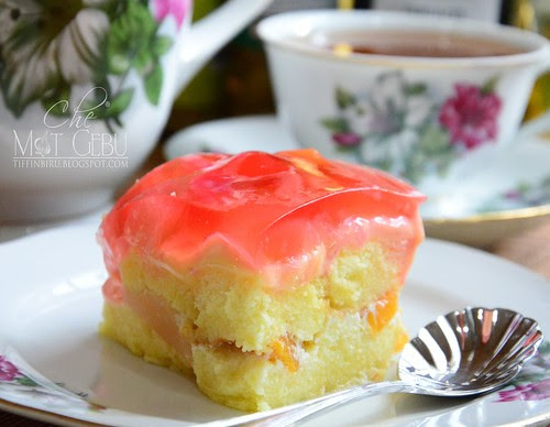 Blog Cikgu Suraya: Resepi Puding Trifle sedap dan mudah!