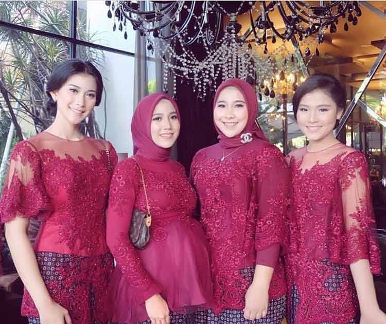 Celestino Nesta Dress  Design Dress  Brokat  Panjang  Untuk  