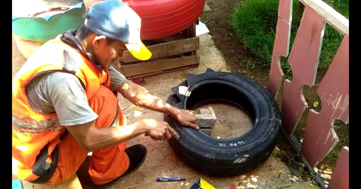 Cara Membuat Pot Bunga Dari  Ban  Bekas  Pagar  Rumah