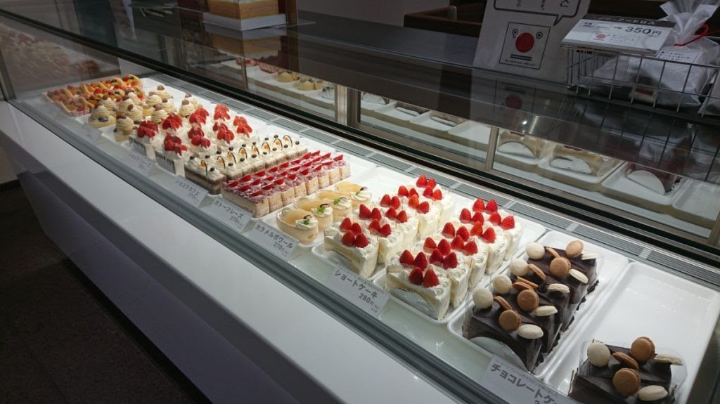 最新 六花 亭 ケーキ 値段 食べ物の写真