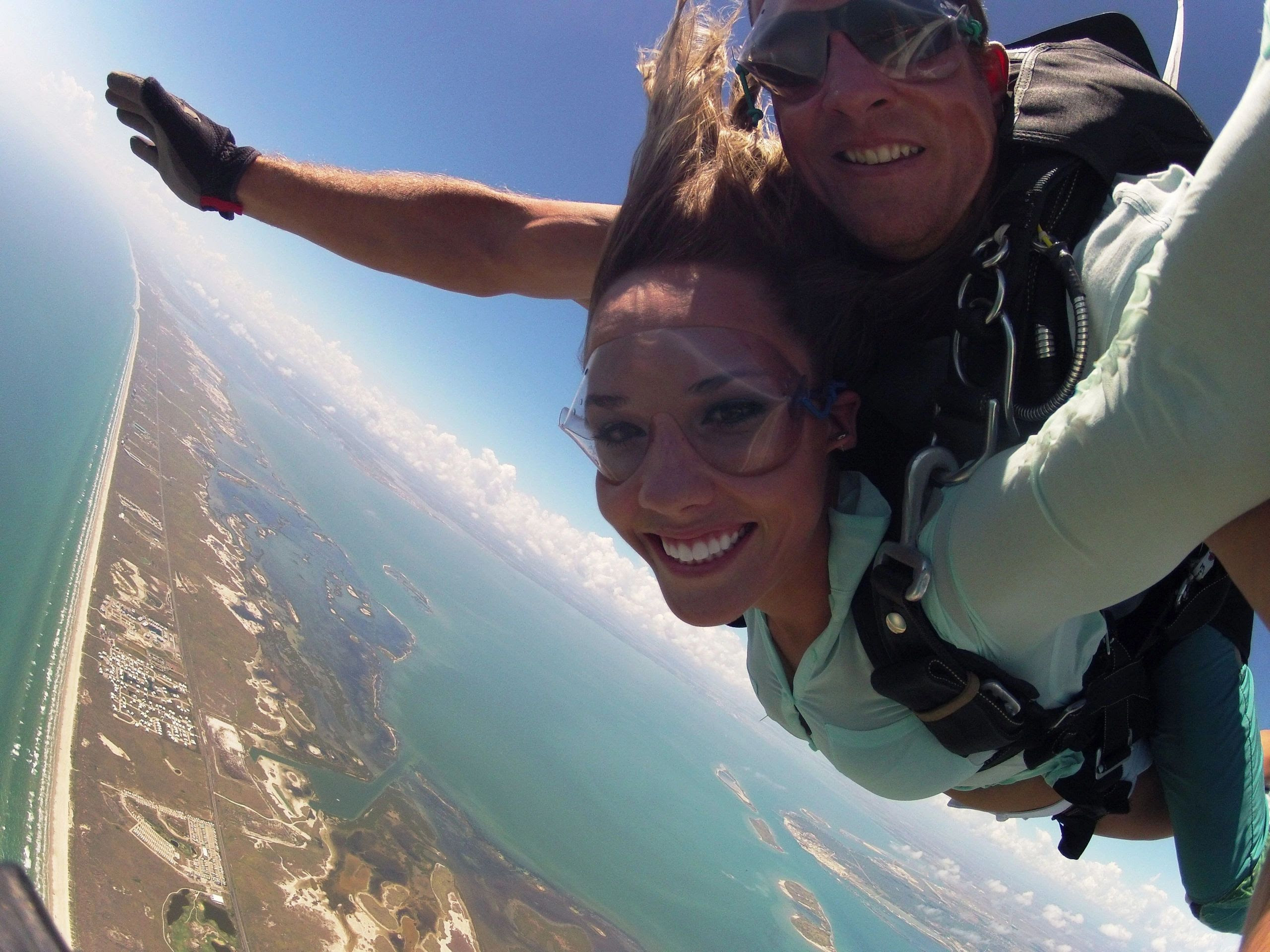 The wide open spaces coupled with the calm and fresh air makes skydiving over dallas an excellent choice. Skydiving In Port Aransas Skydive South Texas On Mustang Island