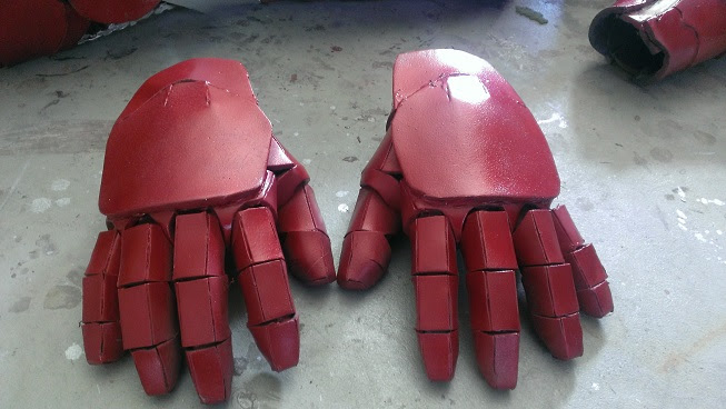 In this video i have shown you how to make iron man hand with cardboard at home. Quick N Easy Iron Man Gloves Tutorial Rpf Costume And Prop Maker Community