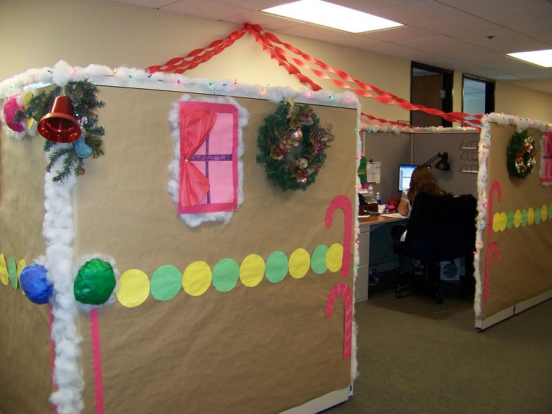 Home, outdoor and offices are also decorated a lot. Top Office Christmas Decorating Ideas Christmas Celebration All About Christmas