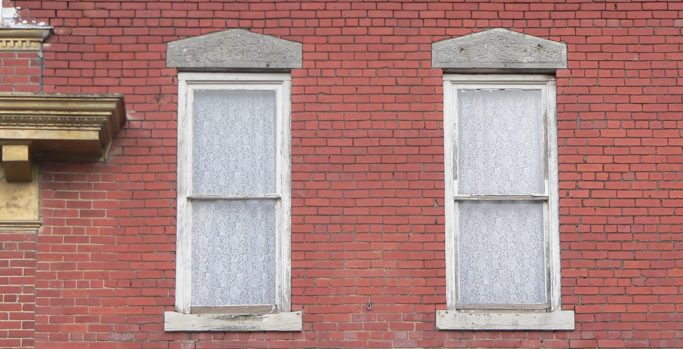 House Windows - Home Design Photo