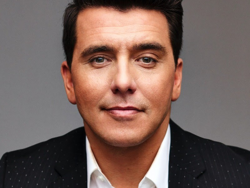 Jan ist ein männlicher vorname. Jan Smit 10 Facts About The Eurovision 2021 Host Wiwibloggs