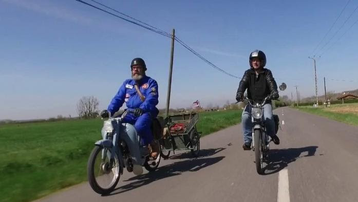 Haute-Garonne : deux amis vont rouler en mobylette sur la mythique route 66 aux États-Unis