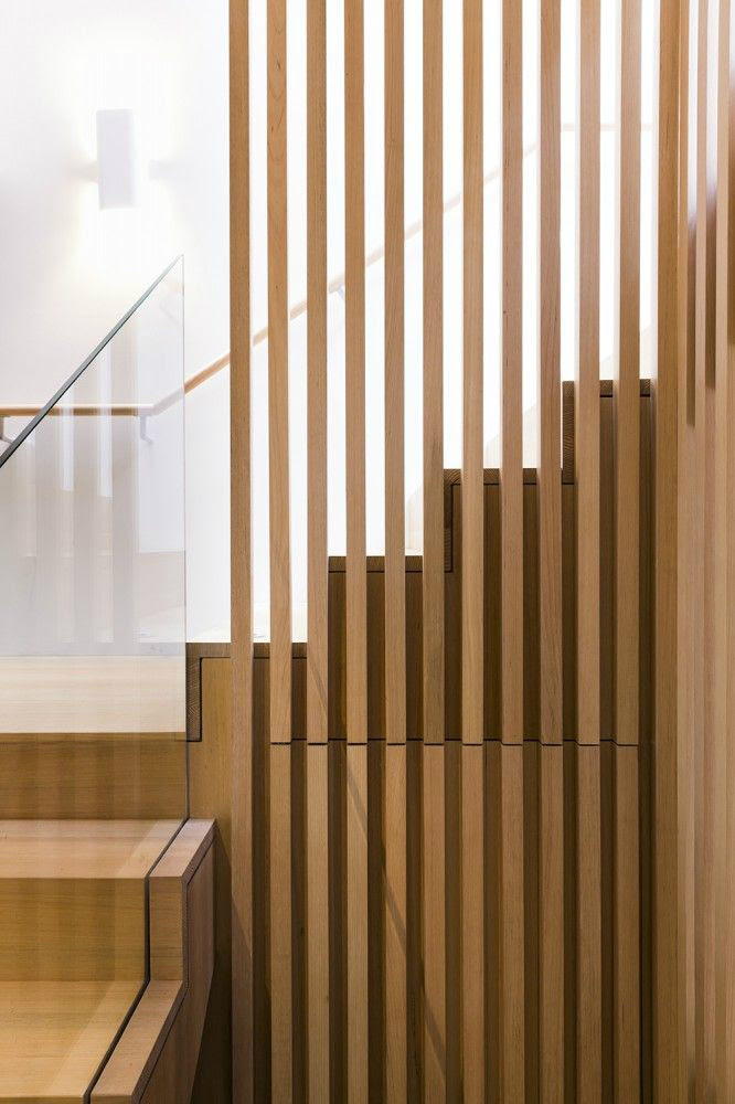 This simple deck railing design overlooking the water features horizontal metal pipes connecting pressure treated 4×4 posts capped with a wood handrail. 47 Stair Railing Ideas Interior Stair Rails Decoholic