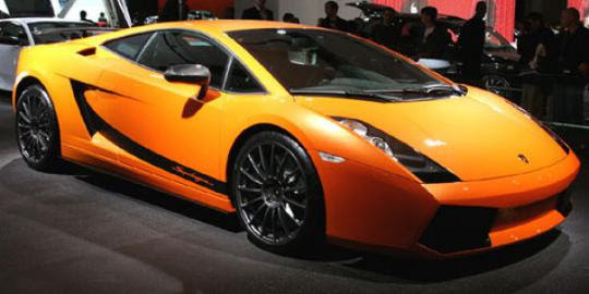 FOTO SPESIFIKASI HARGA  LAMBORGHINI  GALLARDO  TERBARU 2013 