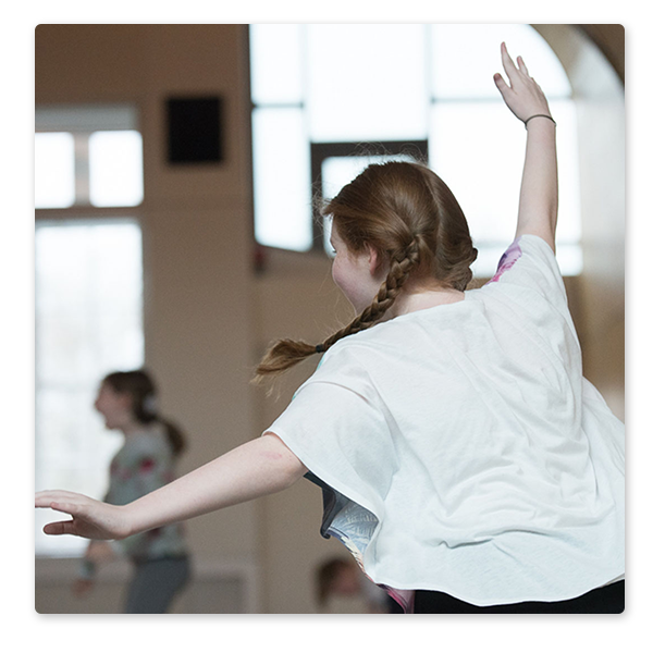 Siobahn Davies creative dance class © Photo by Joe Twigg