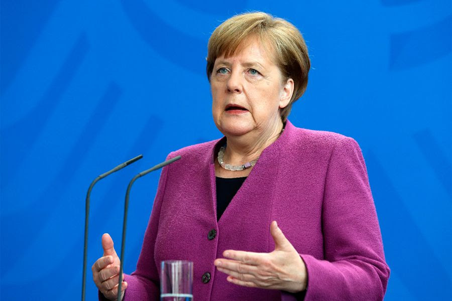 Pescado canciller filetes de pescado blanco yo cogí tilapia el jugo de 1 a 2 limones o naranja agria sal y pimienta a su gusto. Partido De La Canciller Alemana Angela Merkel Elegira A Nuevo Lider A Fines De Abril La Tercera