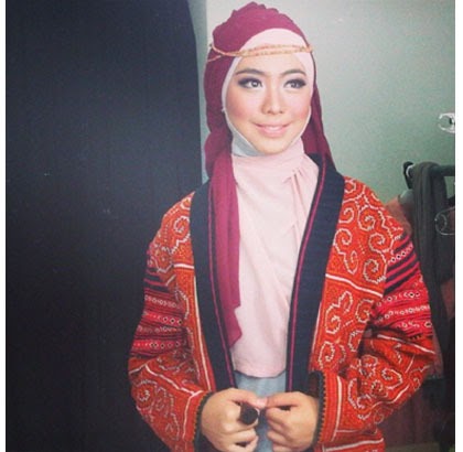 The Hd Hijab Style Gaya Hijab Oki  Setiana  Dewi  yang 