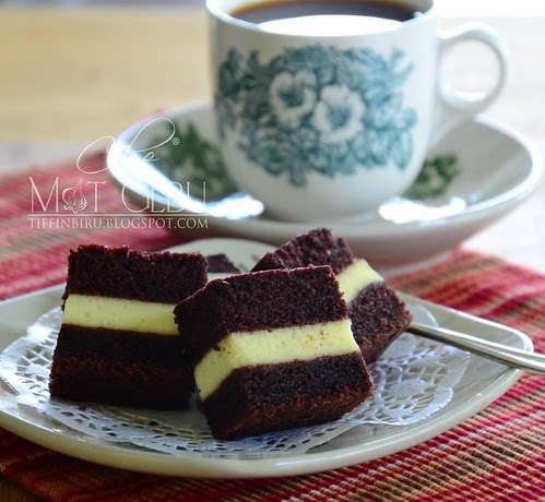 KEK COKLAT KUKUS LAPIS CHEESEMUDAH DAN SEDAP! - Dapur 