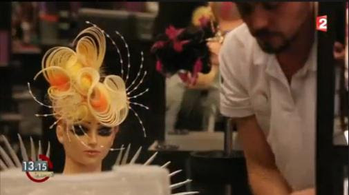   VIDEO. 13h15. Coiffure : la France est médaille d'argent de "chignon de soirée"