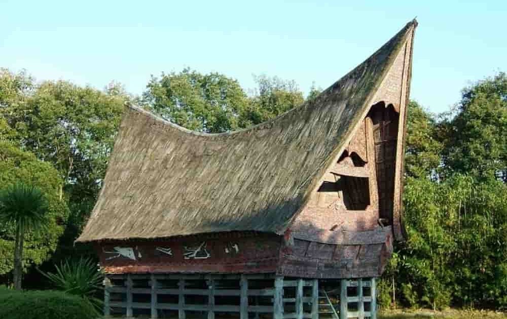 Rumah Adat Batak Mandailing Omong j