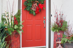 decorate your front door for the holidays Decorate door fall
katietalkscarolina