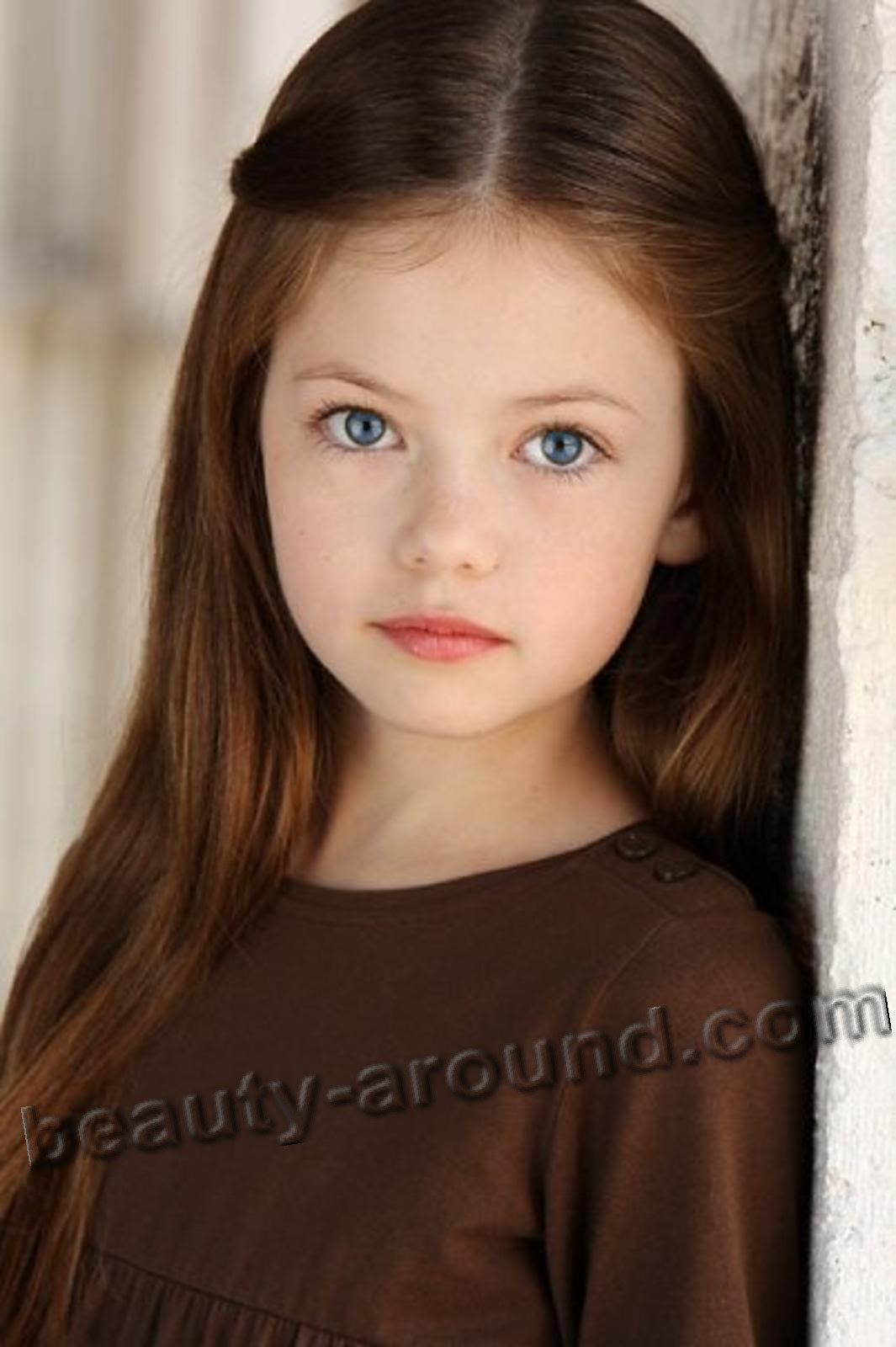 Foy found steady work with the advent of television. Mackenzie Foy Biography Filmography Of American Actress And Model