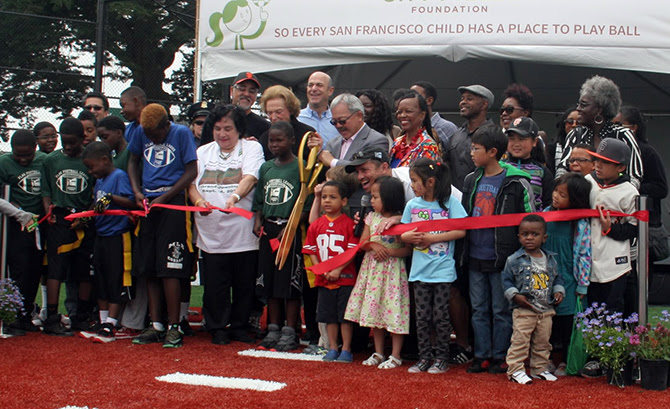 ribbon cutting ceremony with Mayor Lee at the new athletic field at Minnie and Lovie Ward Rec Center