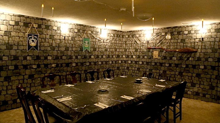 It's where we entertain, relax in the evenings, watch tv, and do countless other activities each day. How To Make A Room Look Like A Medieval Castle