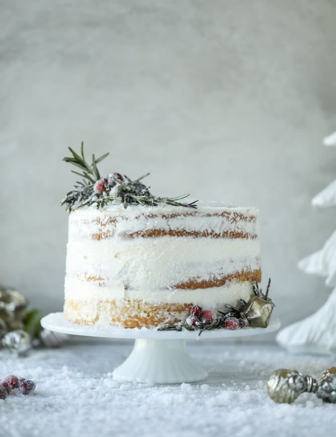 See more ideas about christmas cake, winter cake, christmas cake decorations. Christmas Cake Recipe White Christmas Sparkle Cake