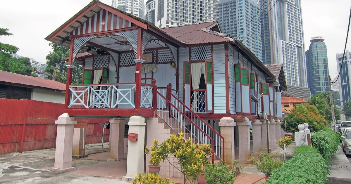  Rumah  Kampung Malaysia Omong q