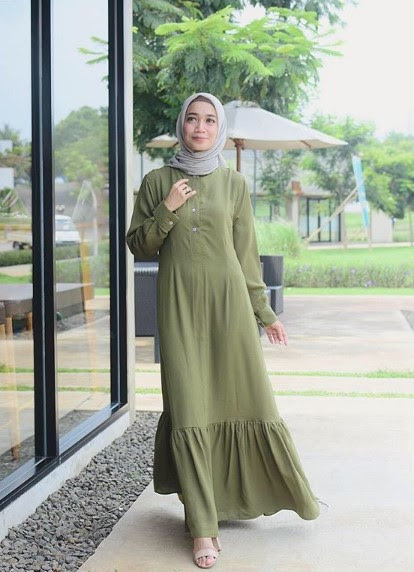 75 Perpaduan  Warna  Baju  Abu Abu  Dan Hijab