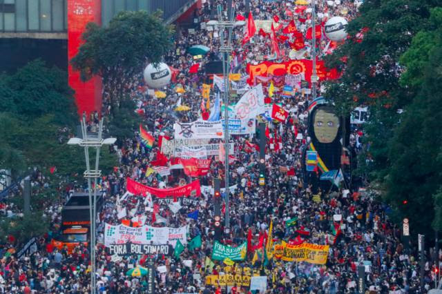 Protestos contra Bolsonaro testam outra vez o fôlego nas ruas neste sábado