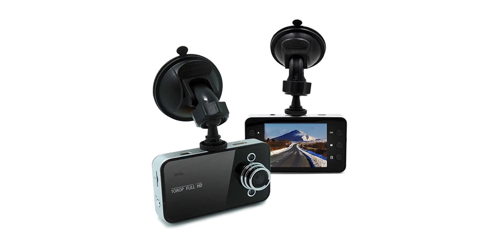 DashCam Hi-Res Car Video Camera & 8GB MicroSD Card