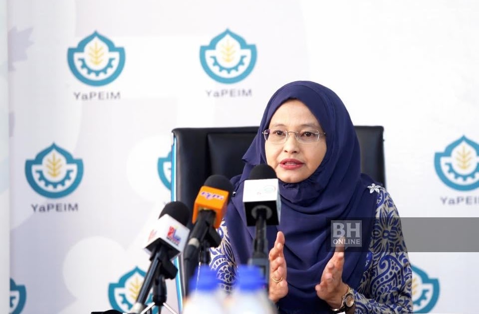 MOshims: Borang Permohonan Bantuan Persekolahan Yapeim B40